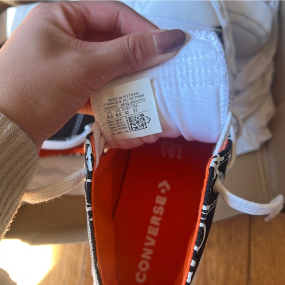 Converse - Unisex High Top Shoes (Size Men 8.5) - Picture 7 of 7